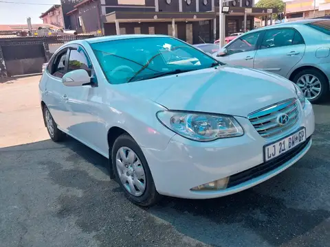 Hyundai Elantra 1.6