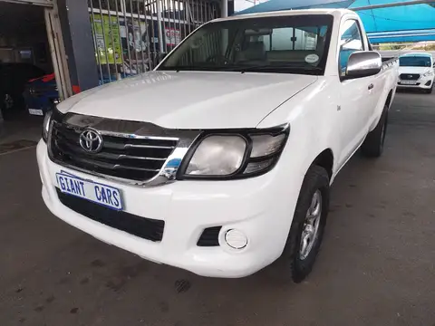 Toyota Hilux 2.5 Single Cab high raider
