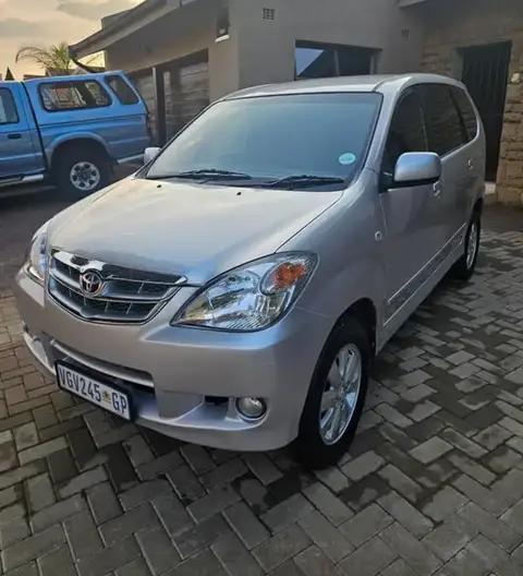 Toyota Avanza
