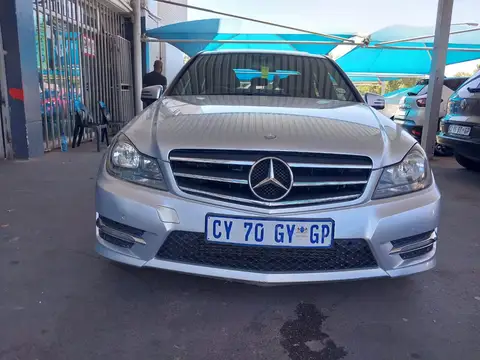 Mercedes Benz C-Class C200 2.0