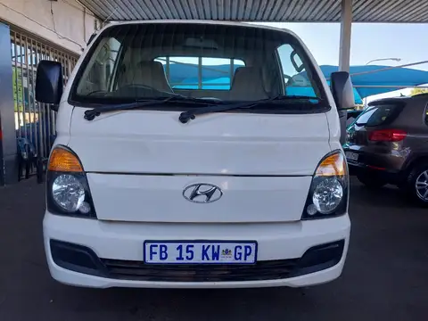Hyundai H100 2.6 