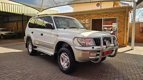 Toyota Land Cruiser Prado  3.0 D GX 4x4