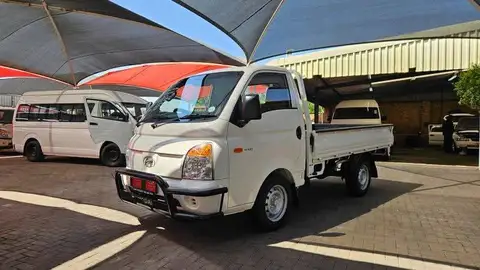 Hyundai H-1 VAN Bakkie 2.6i D