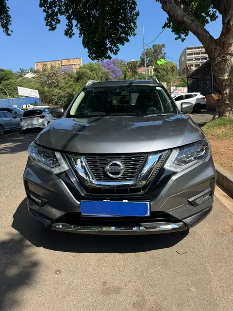 Nissan X-Trail 2.2 City 4x4