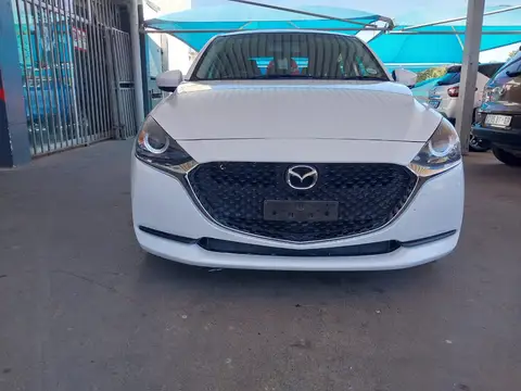 Mazda 2 1.5 sky active 