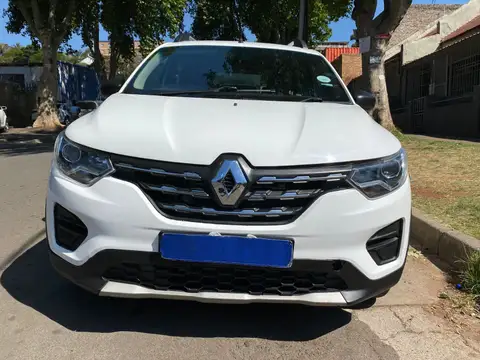 Renault Triber Energy 