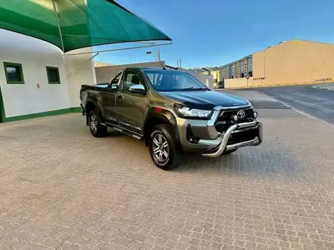 Toyota Hilux 2.4 4x4 Turbo Diesel 