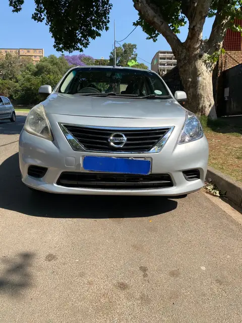 Nissan Almera 1.5 Sedan 