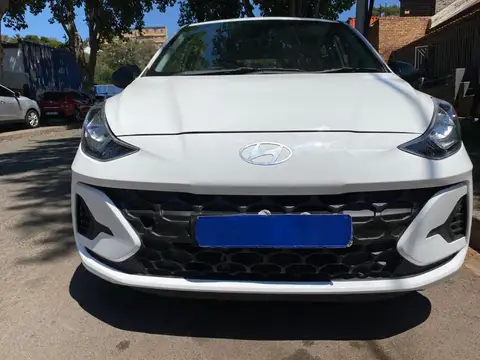 Hyundai Grand i10 1.0 Motion 