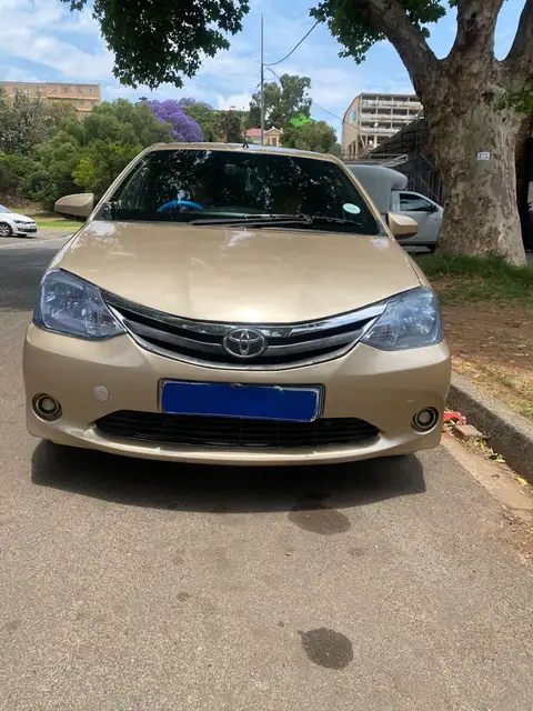 Toyota Etios 1.5 Hatchback 