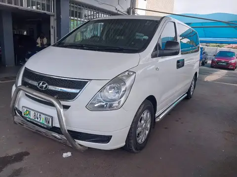 Hyundai H-1 VAN