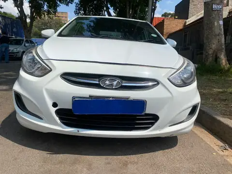 Hyundai Accent 1.6 Motion 