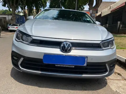 Volkswagen Polo 9 Tsi 1.0 Comfortline 