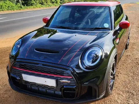 Mini Cooper Hatch John Cooper Works Hatch 