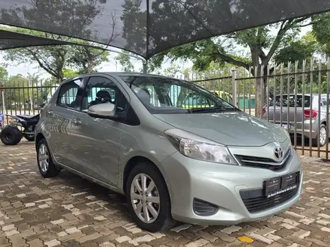 Toyota Yaris 5-Door 1.3 Xi