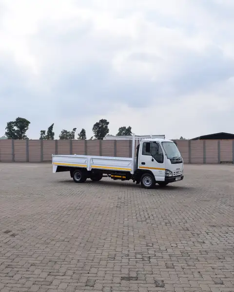 Isuzu NPR 150 Dropside