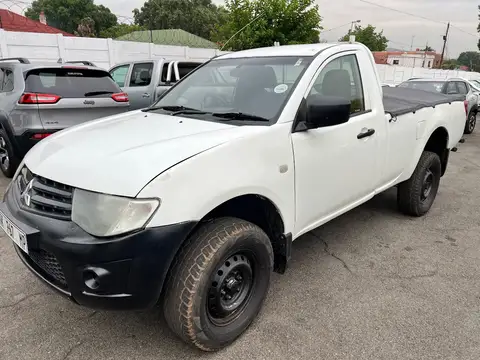 Mitsubishi Triton