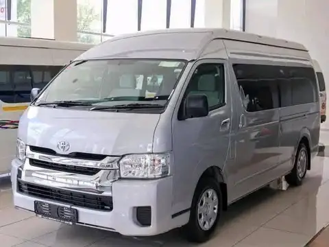 Toyota Quantum 2.5D-4D GL  14 Seater 