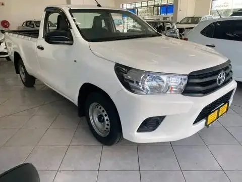 Toyota Hilux 2.4 GD