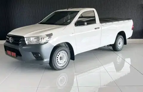 Toyota Hilux 2.0 S