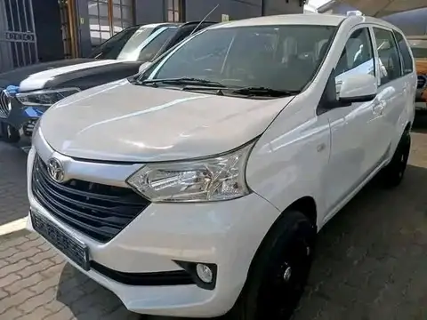 Toyota Avanza 1.5 SX