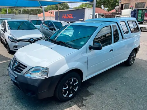 Nissan NP200