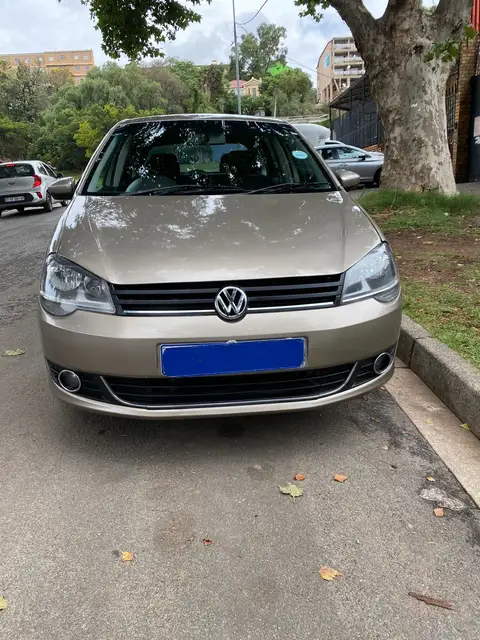 Volkswagen Polo Vivo 1.4 Trendline 