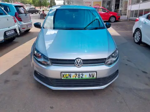 Volkswagen Polo Vivo 1.4 hatchback 
