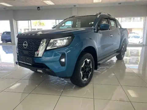Nissan Navara 2.5DDTi Double Cab LE 