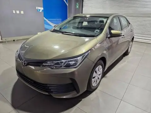 Toyota Corolla 1.8 Plus 