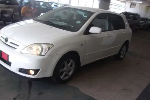 Toyota RunX 1.6 Hatchback