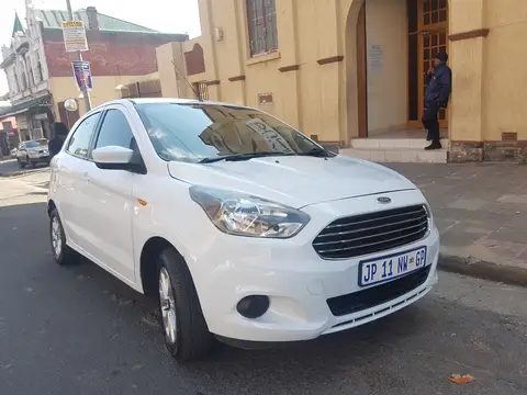Ford Figo 1.5 Titanium Hatch