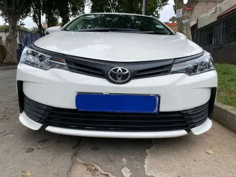 Toyota Corolla Quest 1.8 Automatic 