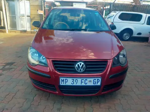 Volkswagen Polo Bwujwa 1.4