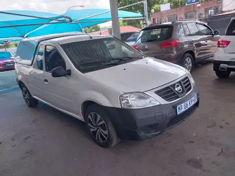 Nissan NP200 1.6