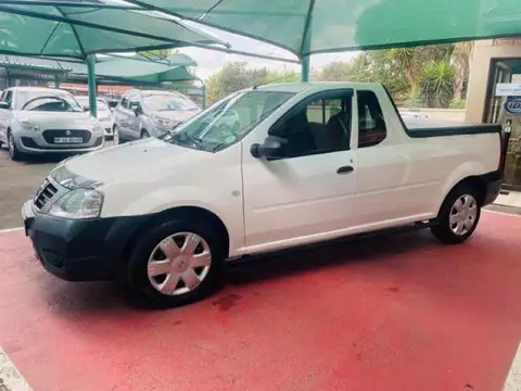 Nissan NP200 1.6i (aircon)