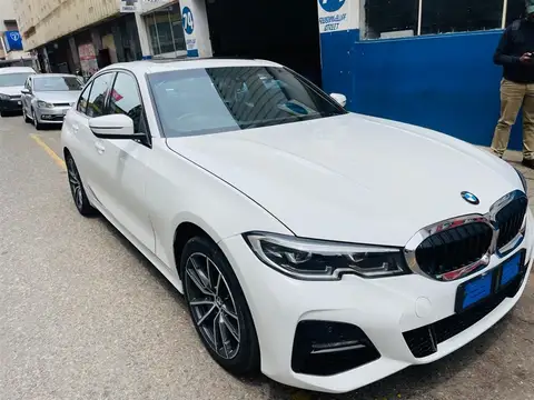 BMW 3 Series 318i M-Sport Auto 