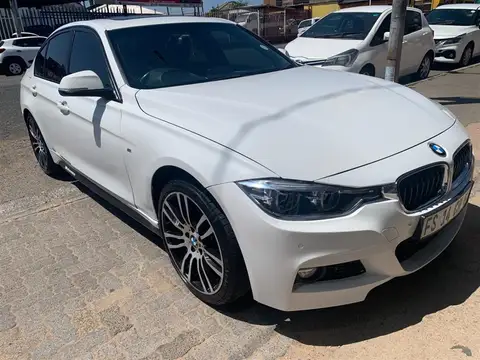 BMW 3 Series 320i Edition M-Sport Shadow Steptro