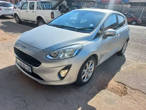 Ford Fiesta 1.0 EcoBoost Titanium Powershi