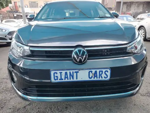 Volkswagen Polo 9 Sedan