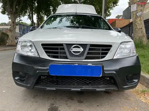 Nissan NP200 1.6 with Canopy 