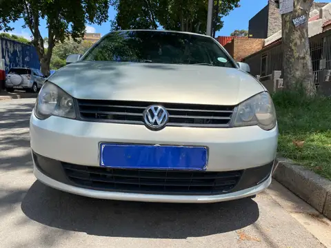 Volkswagen Polo Vivo 1.4 Trendline 