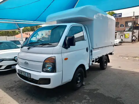 Hyundai H100