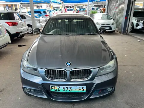 BMW 3 Series 320i
