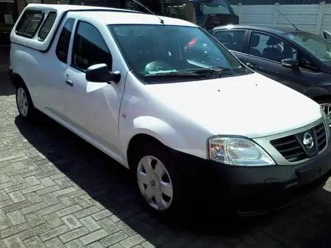 Nissan NP200 1.6i