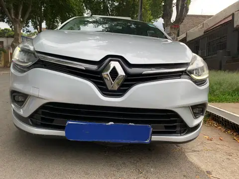 Renault Clio 900T Turbo 