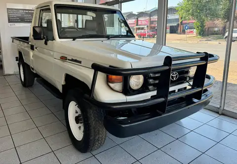 Toyota Land Cruiser 4.2 Single Cab 