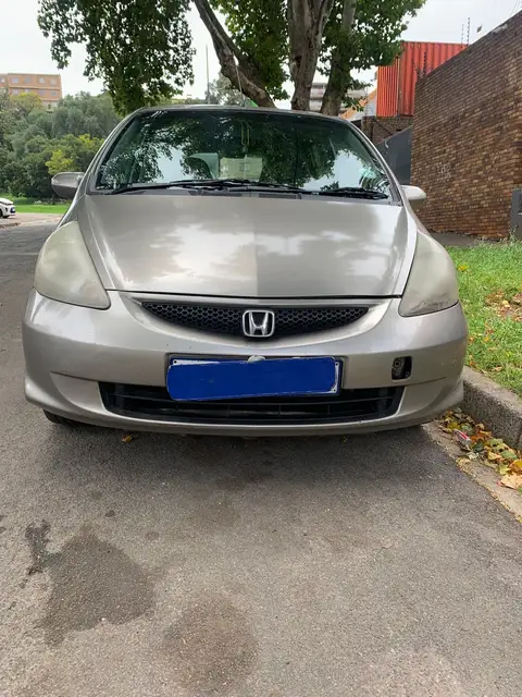 Honda Jazz 1.5 vvti Automatic 
