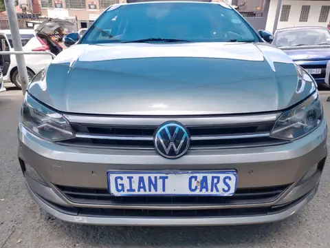 Volkswagen Polo Tsi 1.0 comfortline automatic