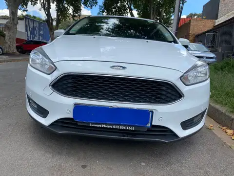 Ford Focus 1.0 Ecoboost leather seats 